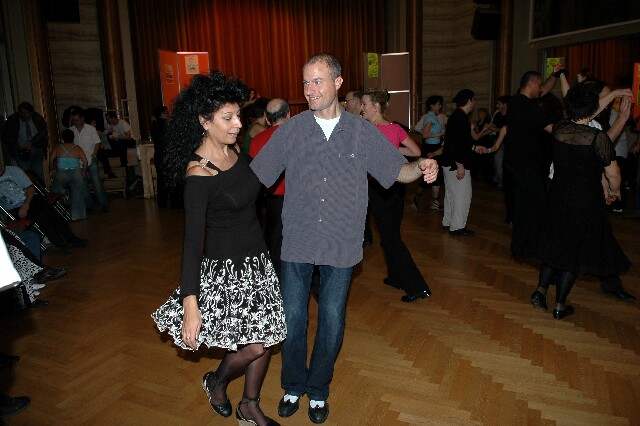 min 2006 12 03 parisxiv 293